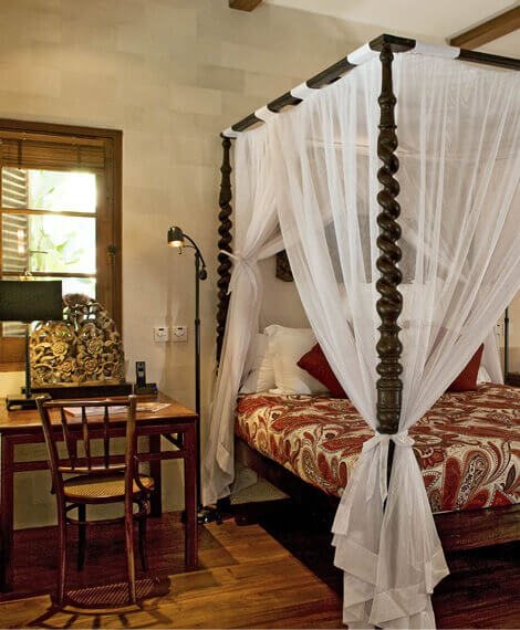 Villa Oost Indies - First bedroom